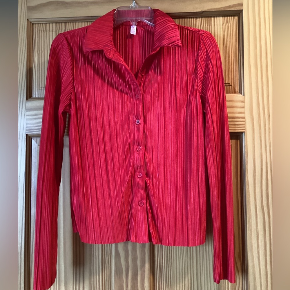 No boundaries button up blouse, juniors large